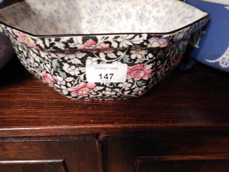 A Royal Doulton hexagonal bowl