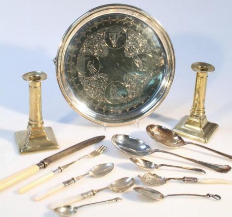 Various silver platedware and metalware