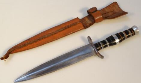 An early 20thC bladed knife