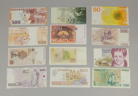 A collection of Continental bank notes