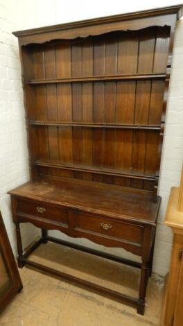 An early 20thC oak dresser