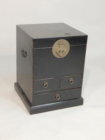 A modern oriental small chest