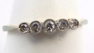 A ladies five star graduated diamond ring - 2