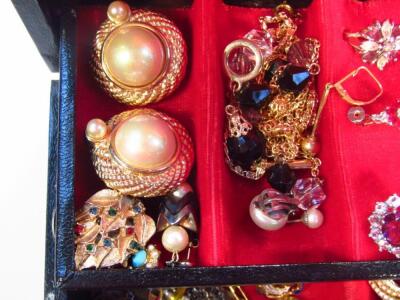 Various costume jewellery - 4