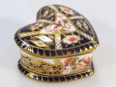 A Royal Crown Derby heart shaped trinket dish