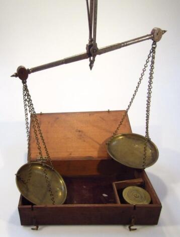 An early 20thC brass and metal travelling scale