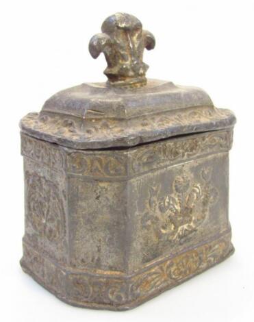 A 19thC lead casket celebrating the Prince Regent