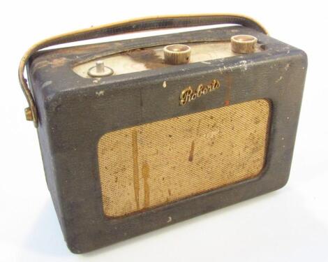 A Roberts bygone cased pressed leather radio