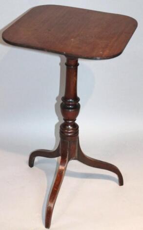 A 19thC mahogany occasional table