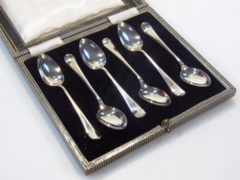 A set of six George V silver rattail teaspoons