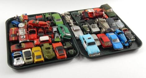 Assorted modern die cast models of motor vehicles. (2 trays)