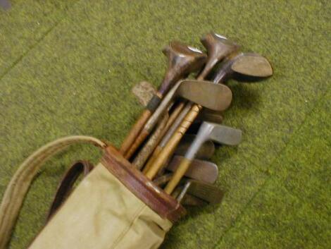 An old canvas golf bag