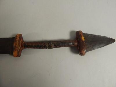 Tribal Art. A late 19thC / early 20thC African two ended dagger or short sword - 2