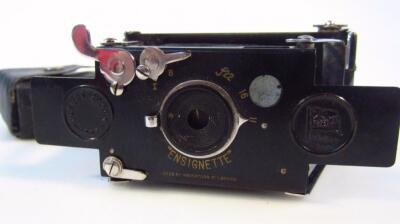 A mid-20thC Ensignett camera by Houghtons Ltd - 2