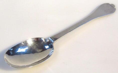 A William III silver trefid spoon