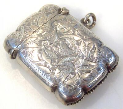 An Edwardian silver vesta case - 2