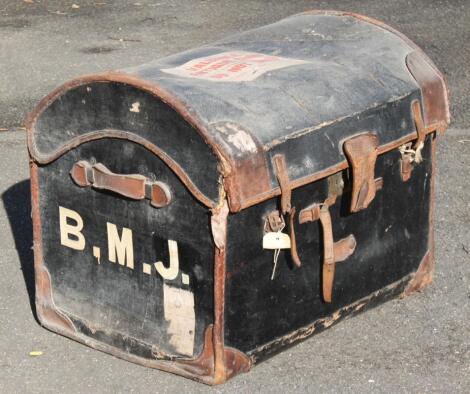 An early 20thC C Drinkwater leather domed top travel trunk