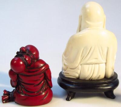 A 20thC ivory style resin figure of Buddha - 2