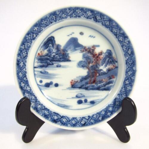 A Chinese blue and white porcelain saucer dish