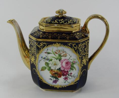 A French porcelain teapot