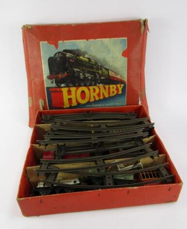 A Hornby O gauge tank goods set