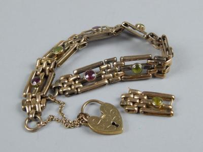 A 9ct gold charm bracelet