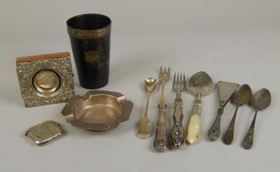 A collection of small silver and plate