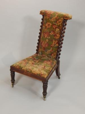 A Victorian mahogany prie dieu chair