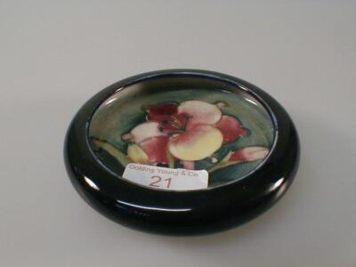 A Moorcroft trinket dish