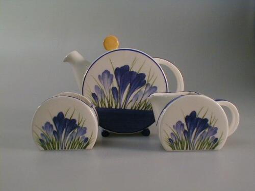 A Wedgwood Collector's Club 'Clarice Cliff Bizarre' tea service