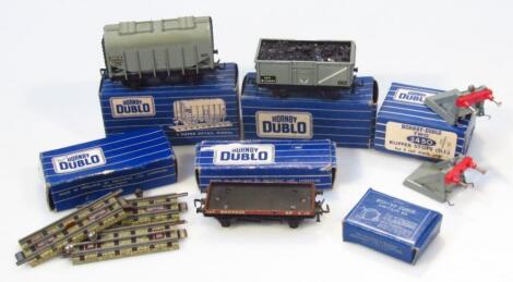 Various Hornby Dublo OO-gauge accessories