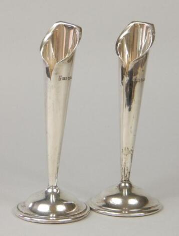 A pair of Edwardian silver bud or specimen vases