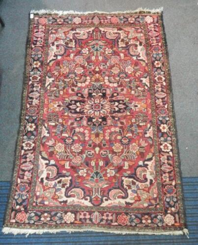 A Kerman type rug