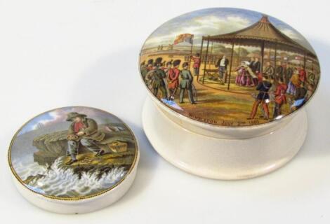 A 19thC Prattware pot lid