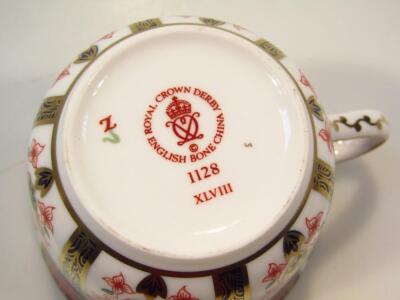 A Royal Crown Derby Imari pattern tea cup and saucer - 2