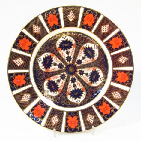 A Royal Crown Derby Imari pattern dinner plate