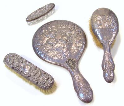 Various George V & later silver dressing table items