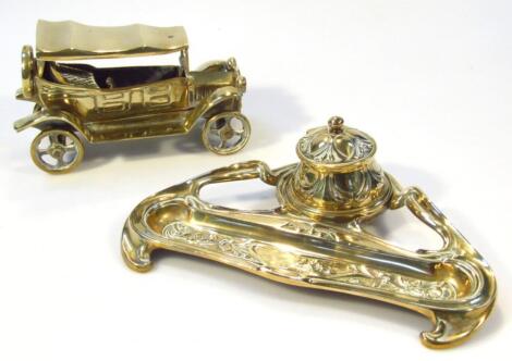 An early 20thC brass Art Nouveau ink stand