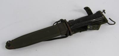 A US bayonet