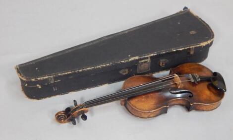 A late 19th/early 20thC French figured maple violin