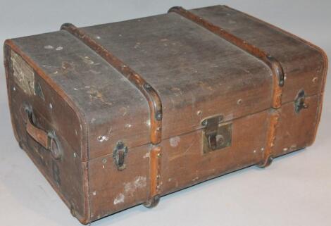 An early 20thC Pearson & Sons Nottingham pressed leather travel trunk