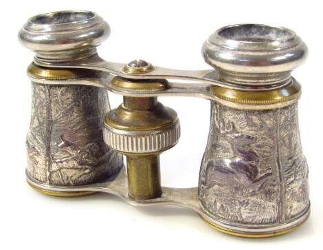 A pair of early 20thC opera binoculars