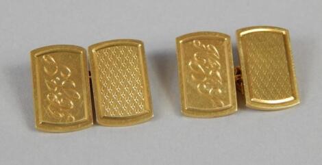 A pair of 18ct gold cufflinks