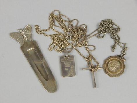 Various items of white metal jewellery