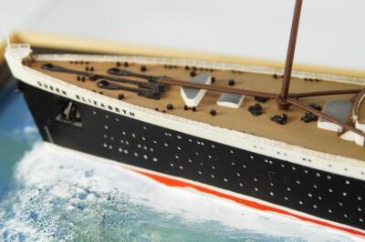 A scale model of the liner Queen Elizabeth - 4