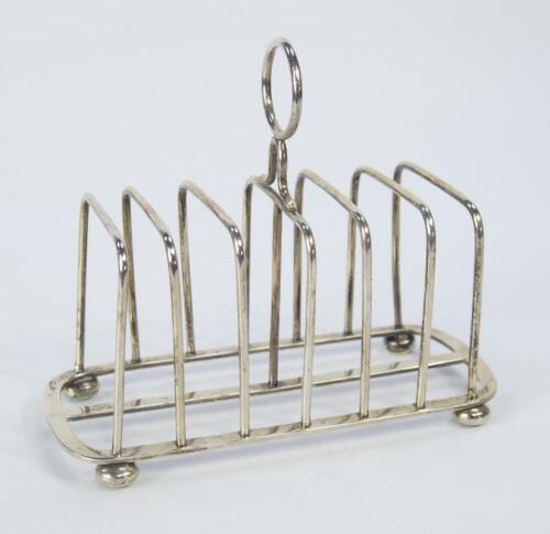 A George V silver seven-bar toast rack