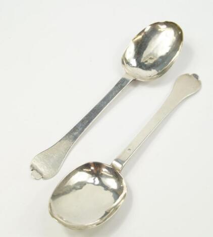 A pair of William & Mary silver trefid spoons