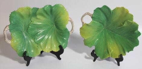 A pair of mid-19thC Copeland and Garrett serving leaf dishes