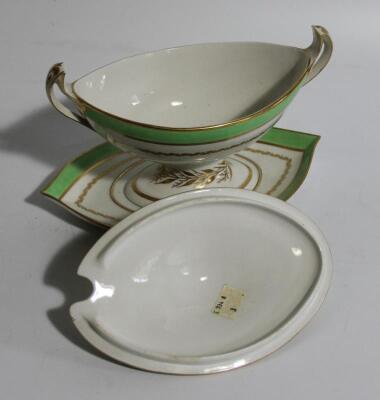 An early 19thC Derby porcelain sauceboat on stand - 2