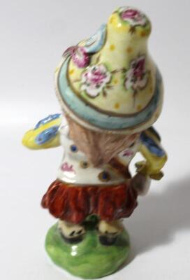 To GR270716. An early 19thC porcelain Mansion House dwarf - 2